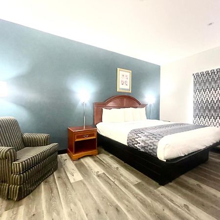 Grand Vista Hotel & Suites 보노르 외부 사진
